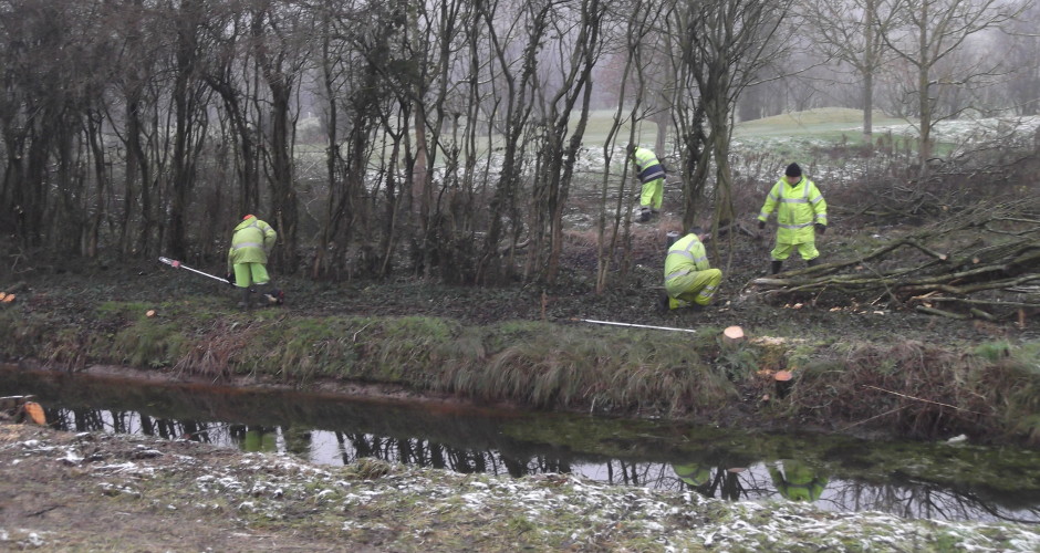 Men at work…..!